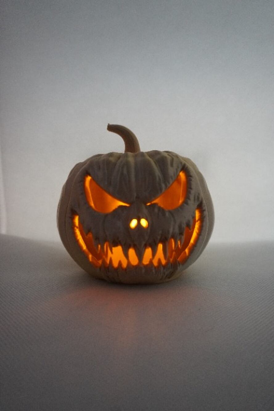 Scary Pumpkin Color Changing LED Light